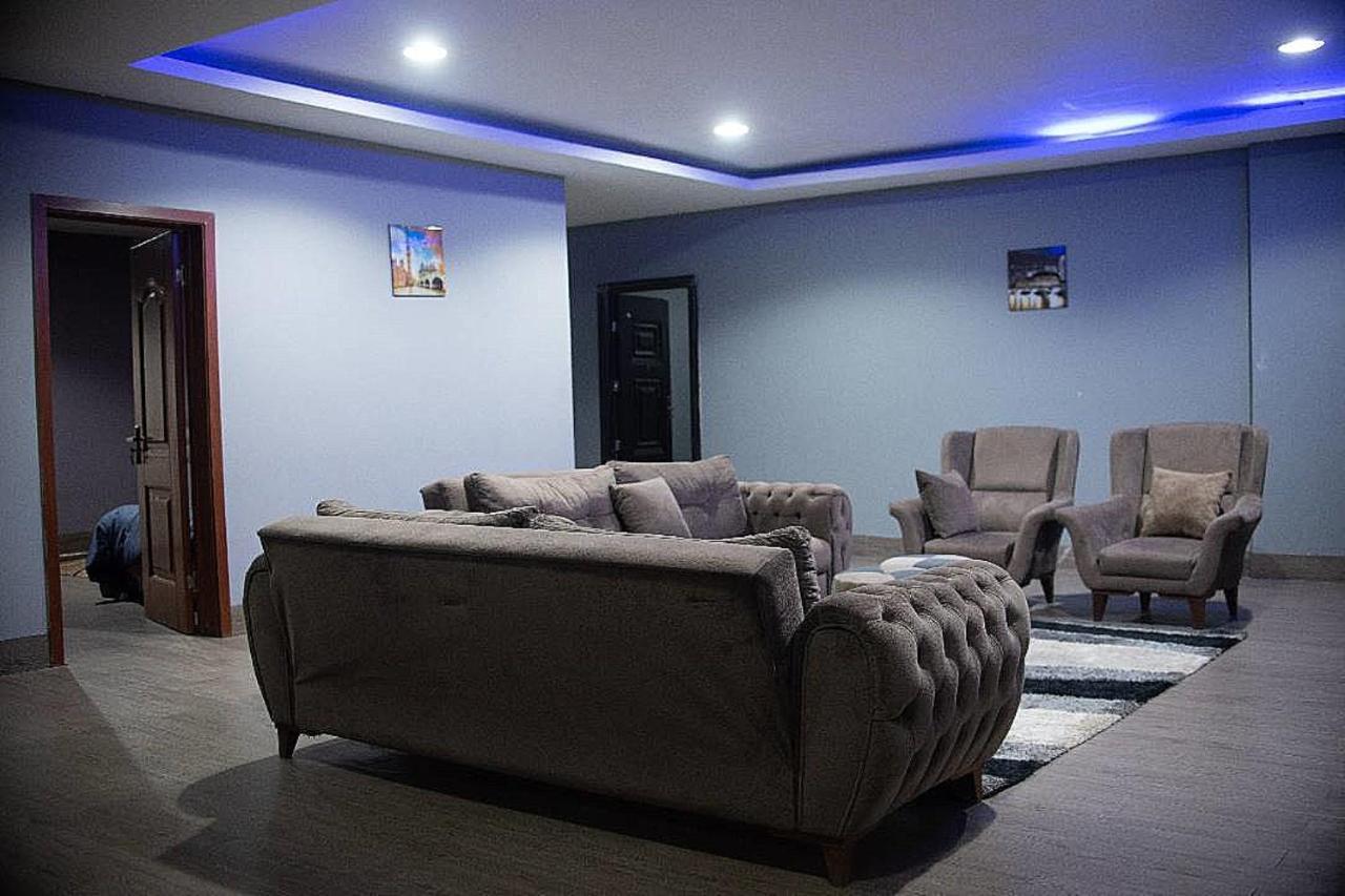 Legon City Mall Short Stay Apartments For Business And Vacation - East Legon Accra Exterior photo