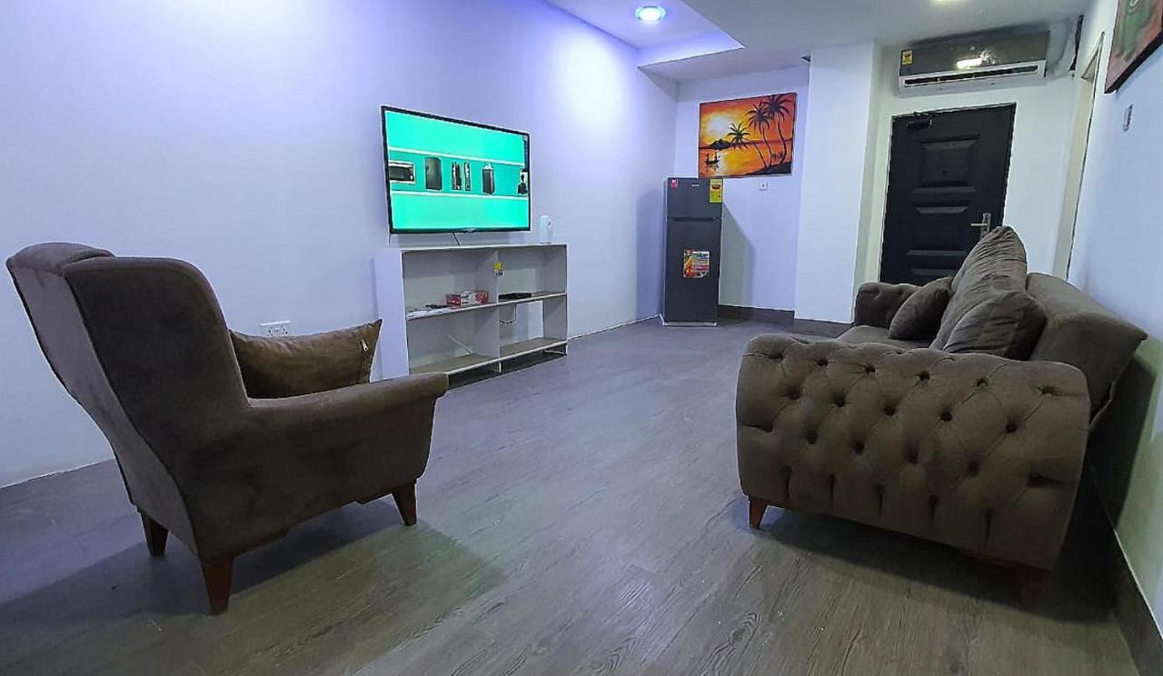 Legon City Mall Short Stay Apartments For Business And Vacation - East Legon Accra Exterior photo
