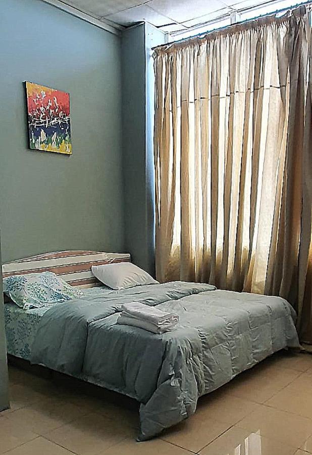Legon City Mall Short Stay Apartments For Business And Vacation - East Legon Accra Exterior photo